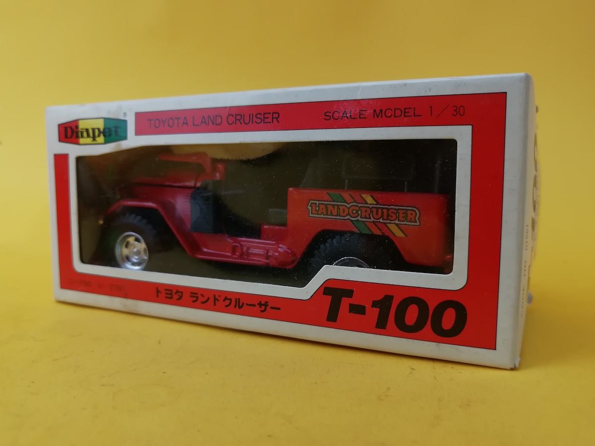 ヨネザワのミニカー ダイヤペット 1/30 トヨタ ランドクルーザー T-100