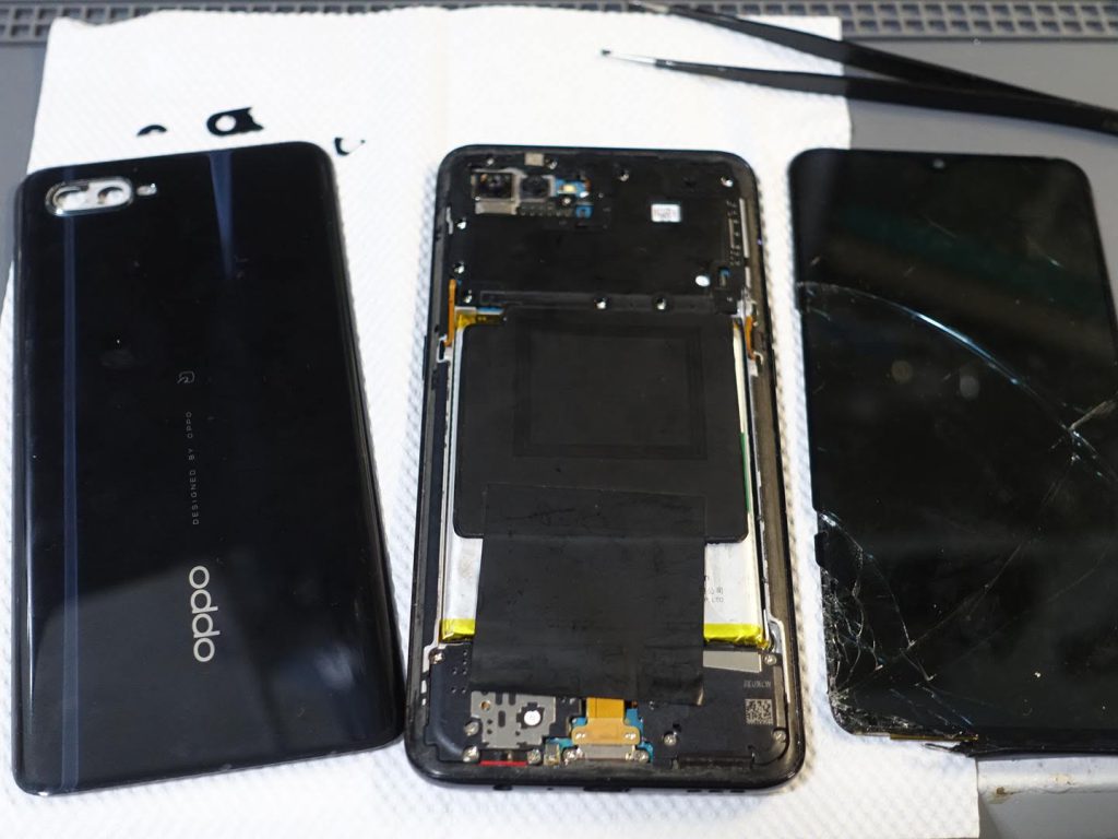 Oppo Reno Aの液晶パネル交換をした話 – ささるブログ