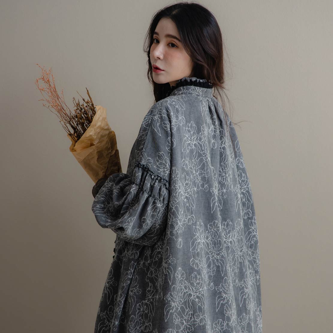 楽天市場】ワンピース「静かに、けれど確かに語る、奥ゆかしい刺繍の