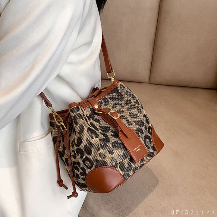 楽天市場】ショルダーバッグ レオパード柄 ヒョウ柄 アニマル柄 3色