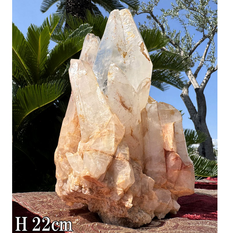 楽天市場】天然水晶 原石 クラスター 約3.2kg 高さ約22cm 送料無料