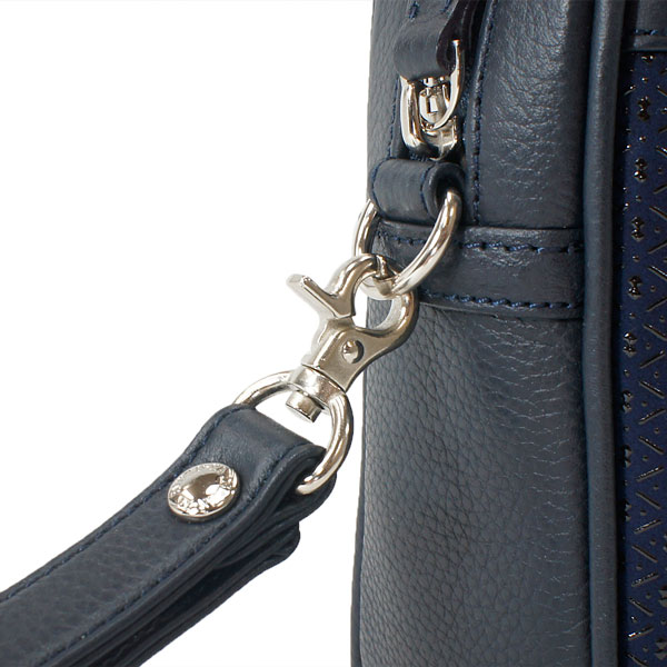 楽天市場】印伝 【甲州印伝 印傳屋 上原勇七】クラッチバッグ セカンド