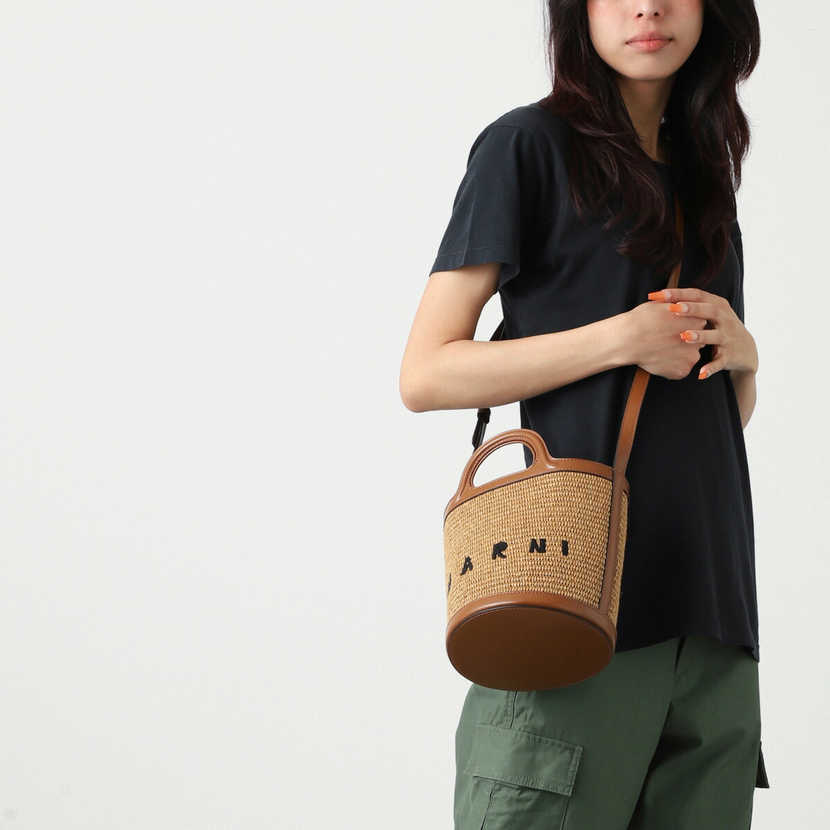 超美品』MARNI マルニ かごバッグ ブラウン ラージ TROPICALIA 楽天