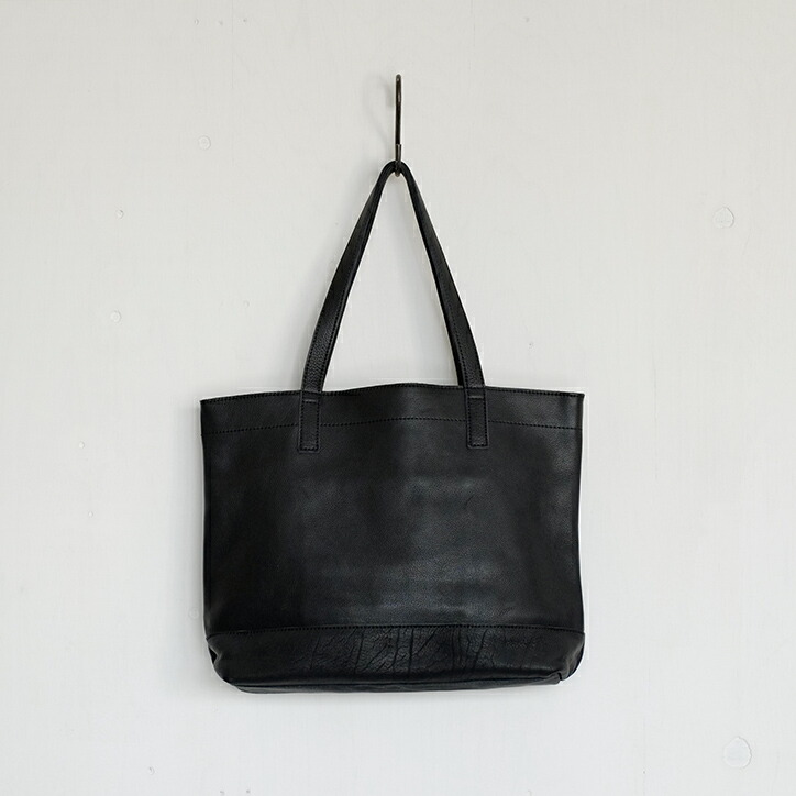楽天市場】クラスカ レザー トートバッグ Sac noir 【21110336】トート