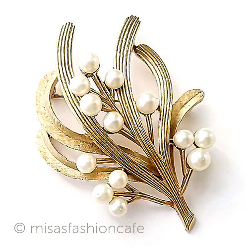 楽天市場】トリファリ ブローチ Trifari パールのヤドリギ