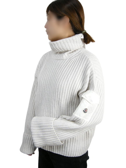 楽天市場】【MONCLER/モンクレール/COLLO ALTO TRICOT/ロゴ付き