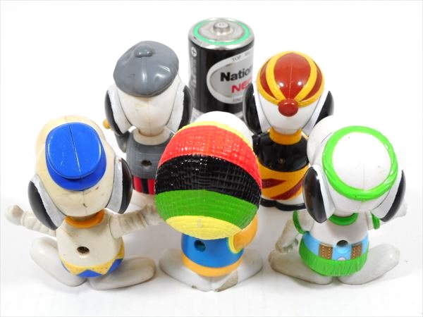 楽天市場】◎【 SNOOPY/スヌーピー 】『 ワールドツアーフィギュア5点
