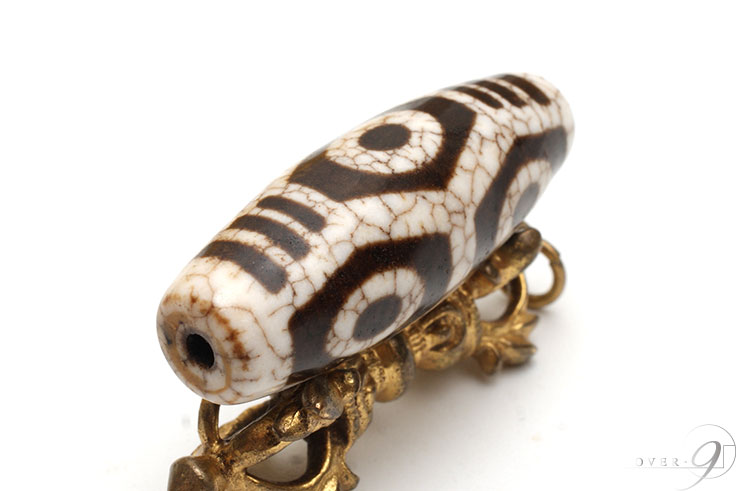 057 天珠 龍眼銀線天珠 龍六眼 dzibeads！ 057 天珠 龍眼銀線天珠 龍六