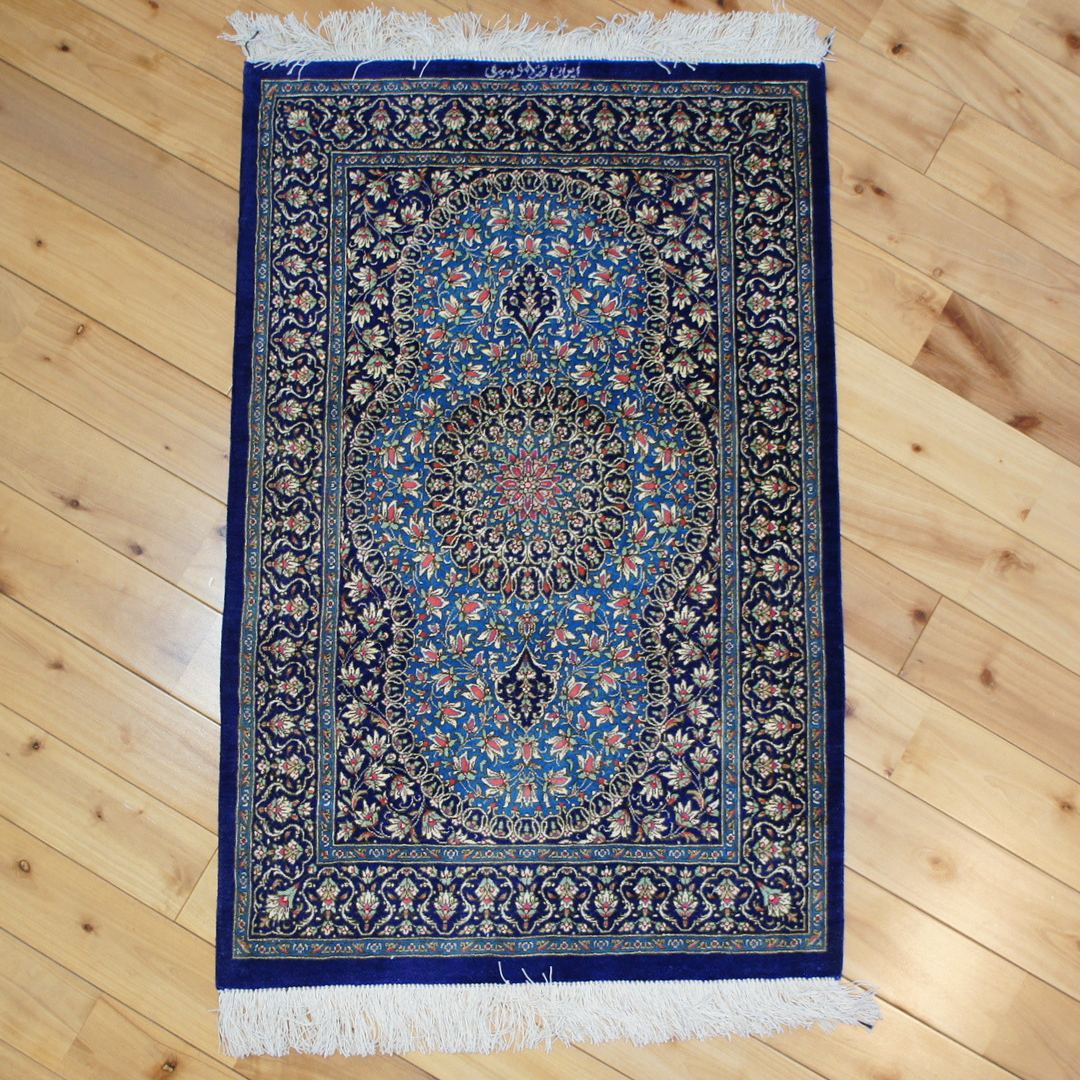 楽天市場】ペルシャ絨毯 【本物イラン産】 クム シルク ムサヴィ工房