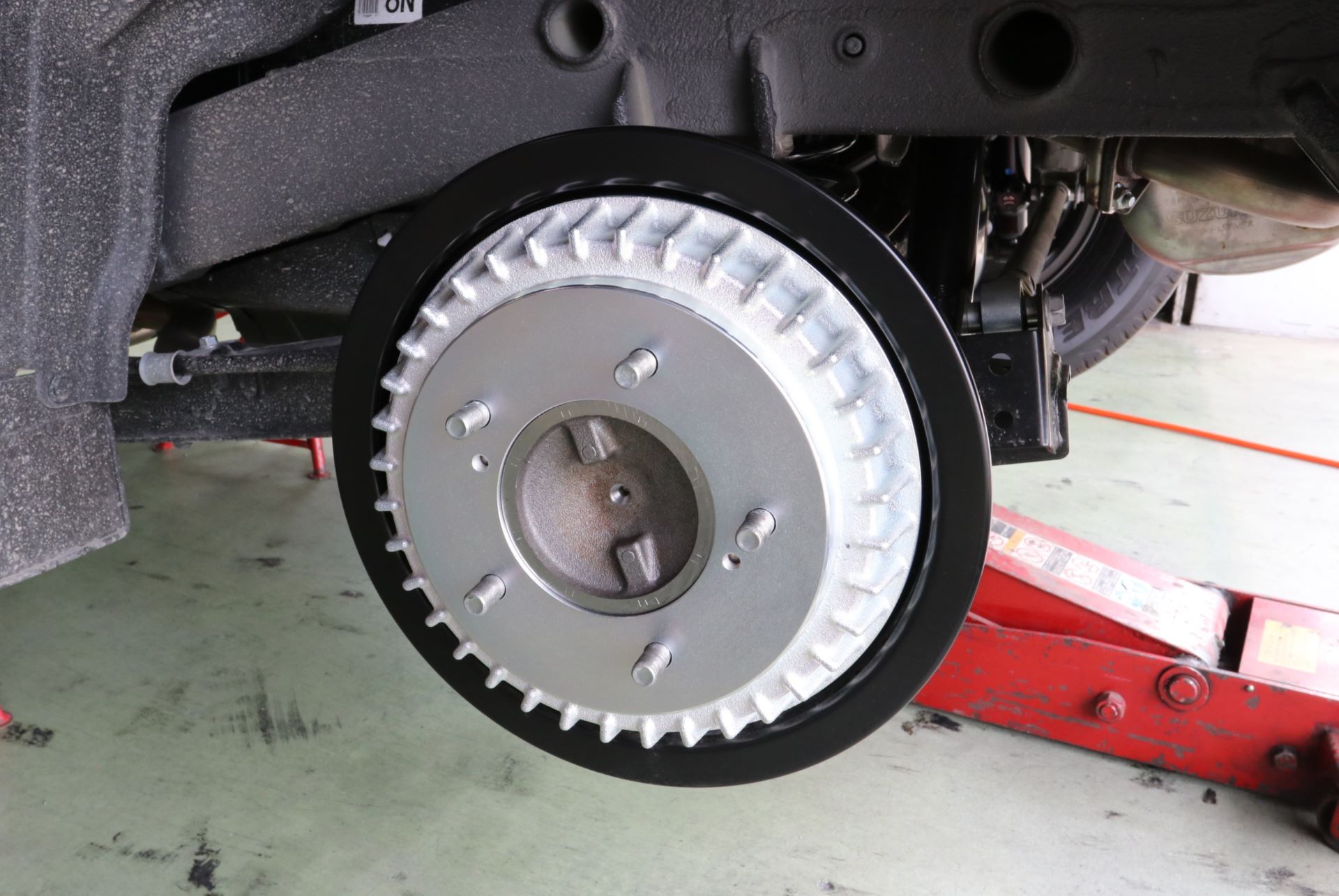 楽天市場】送料無料！！シルクロード製JB64 74用ジムニー フィン付き