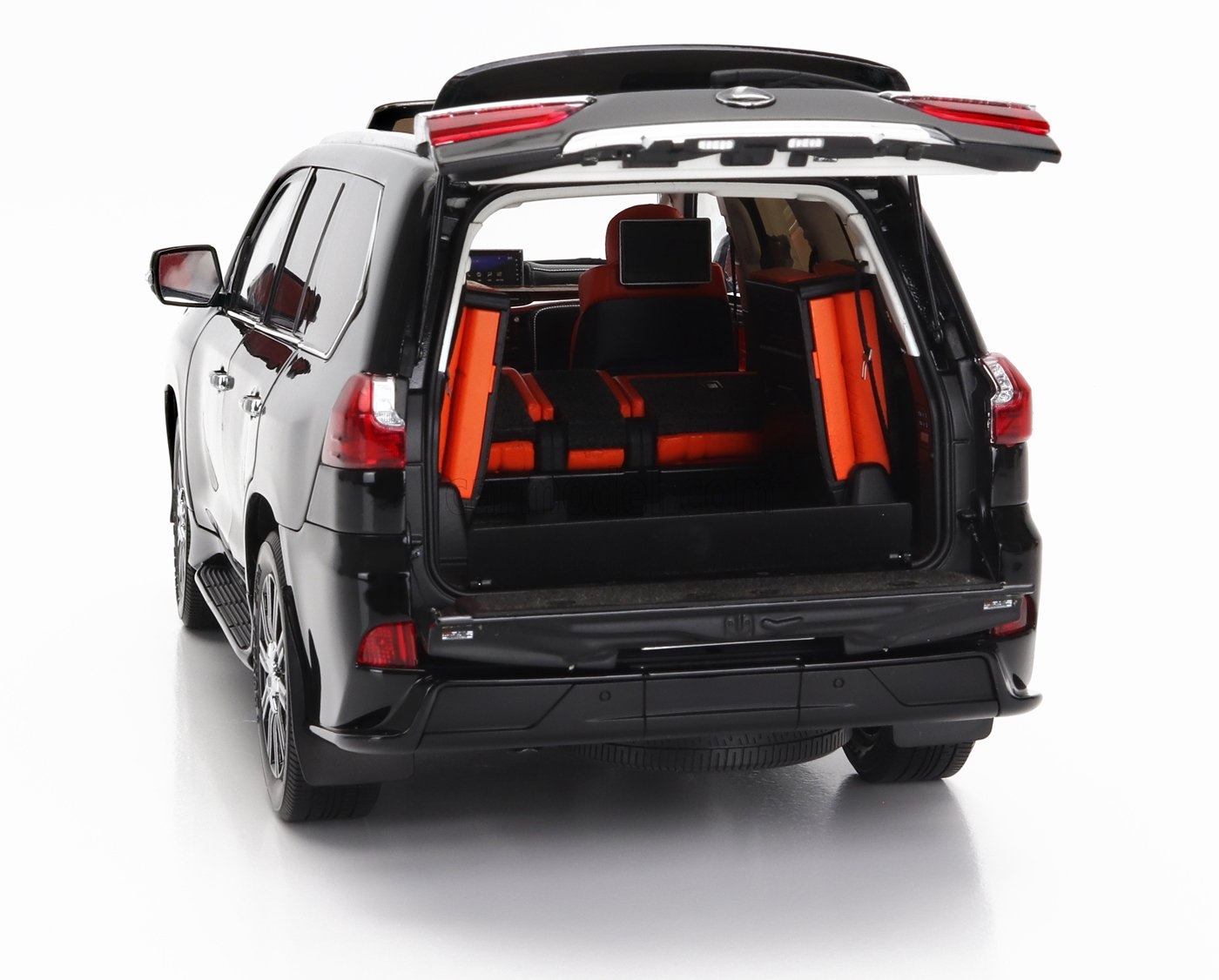 楽天市場】ミニカー 1/18 レクサス LX570 SUV LCD-MODEL 1/18 LEXUS