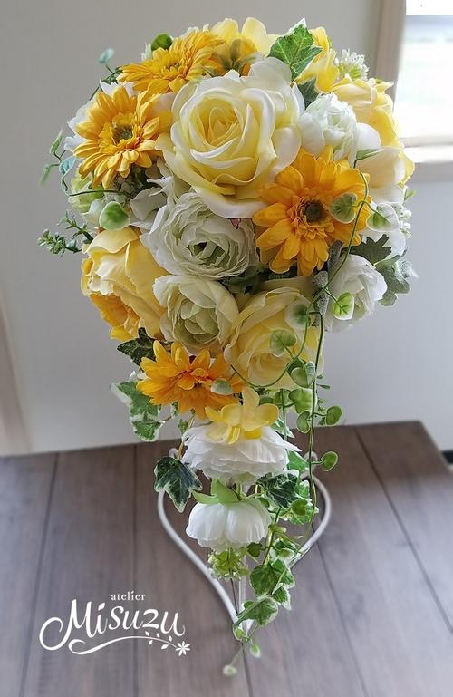 楽天市場】*misuzu* ウェディングブーケ 049 ガーベラキャスケード 前