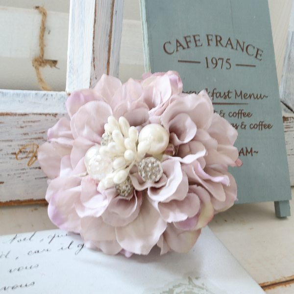 楽天市場】*misuzu134* ビジュー！ダリアのコサージュ6色 卒業式・入学