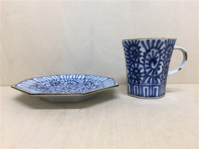 楽天市場】有田焼 福泉窯 八角コーヒー碗皿.染付高台地紋蛸唐草