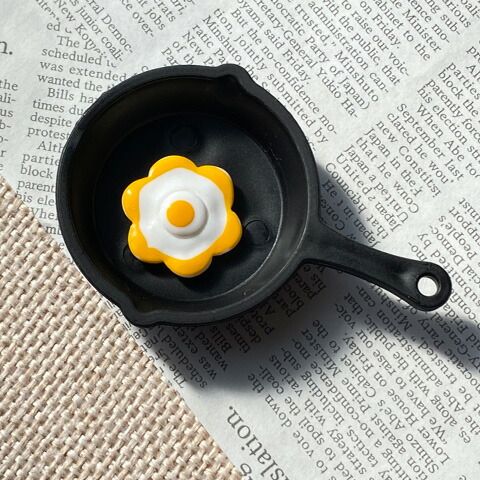 楽天市場】ミニチュア 食器 食玩 フライパン 目玉焼き プラスチック 1