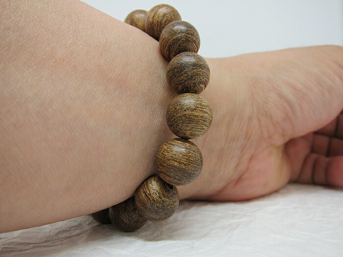 楽天市場】ベトナム産沈香数珠 数珠玉 12mm 16玉／伽羅 沈香 香 沈水