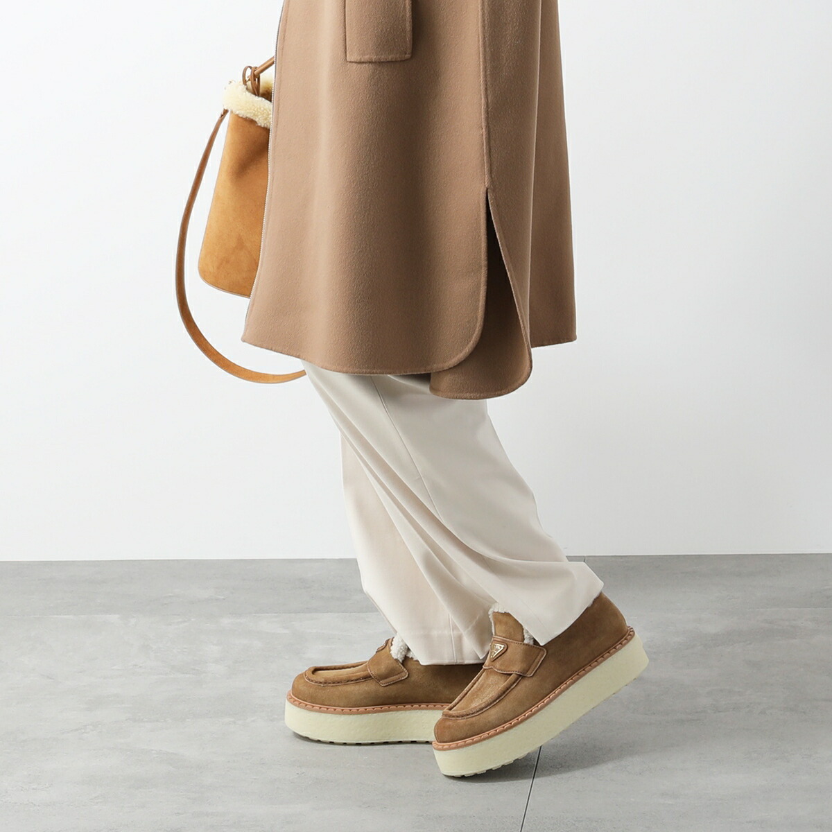 楽天市場】PRADA プラダ ローファー 1D717N FZG50 レディース