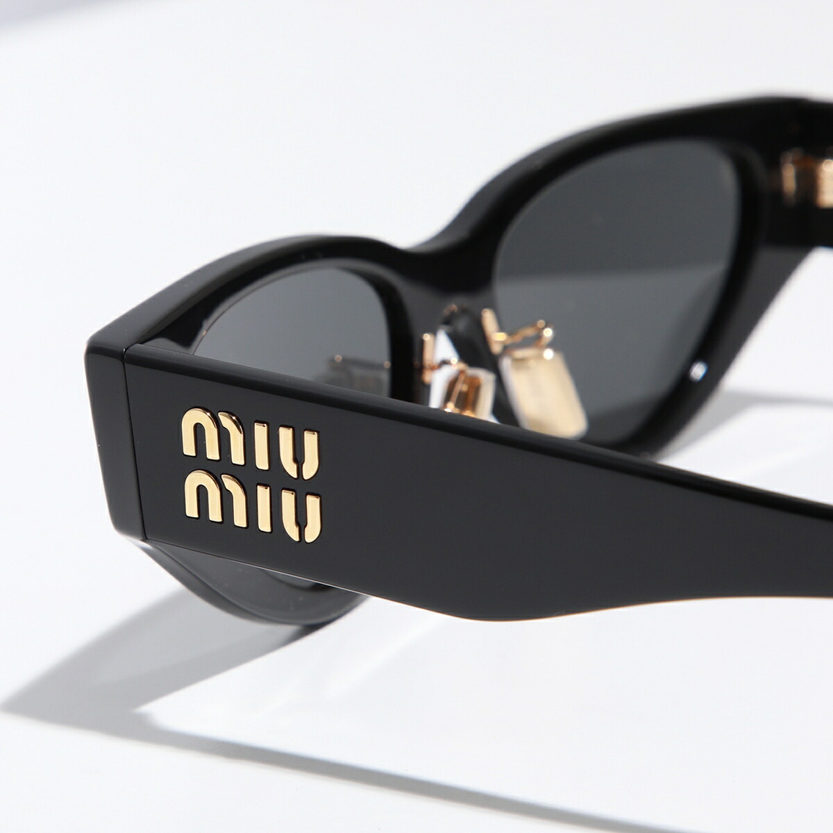 楽天市場】【最大2万円OFFクーポン対象・3/1限定】MIUMIU ミュウミュウ