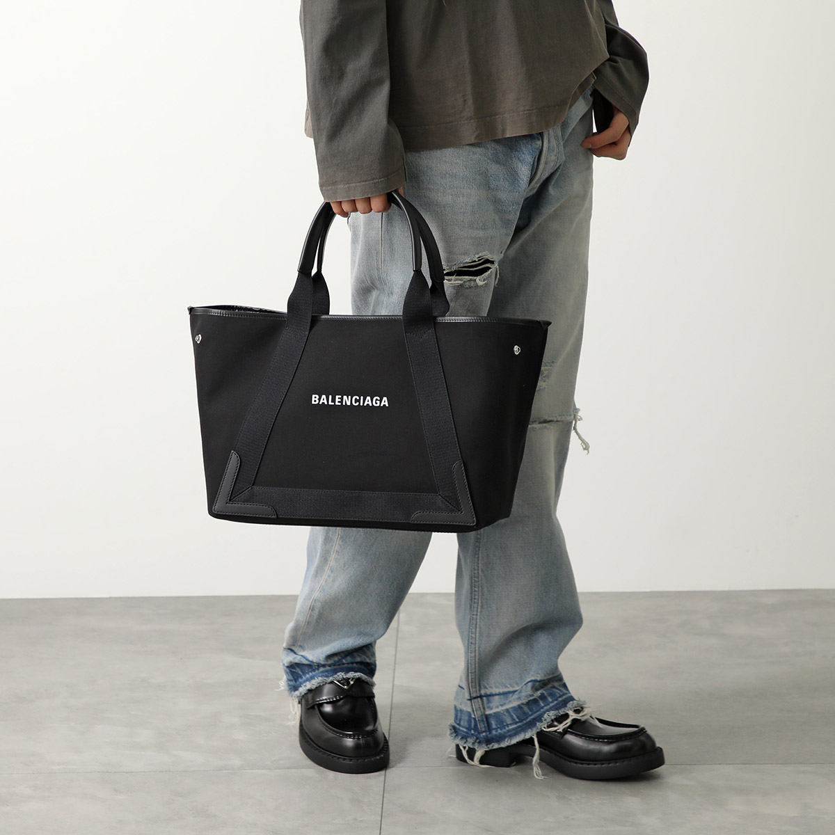 楽天市場】BALENCIAGA バレンシアガ トートバッグ NAVY CABAS NEW M