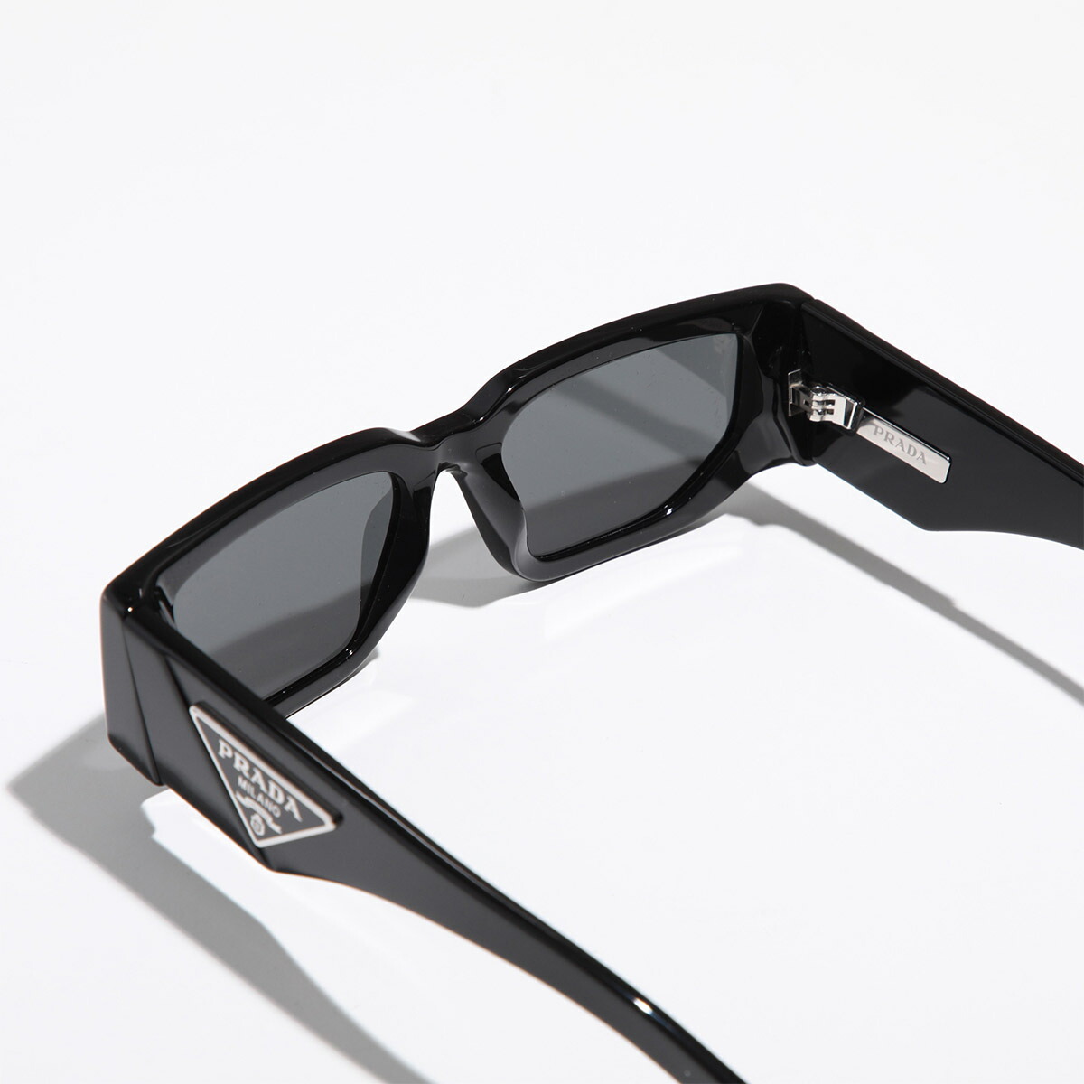 楽天市場】【最大2万円OFFクーポン対象・3/1限定】PRADA プラダ