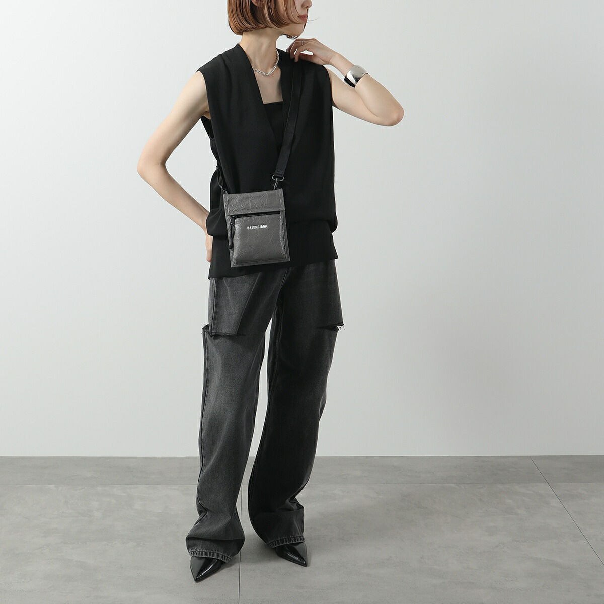 楽天市場】【最大2万円OFFクーポン対象・3/1限定】BALENCIAGA