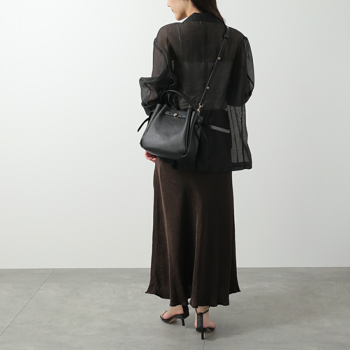 楽天市場】TORY BURCH トリーバーチ ハンドバッグ ROMY PEBBLED BUKET