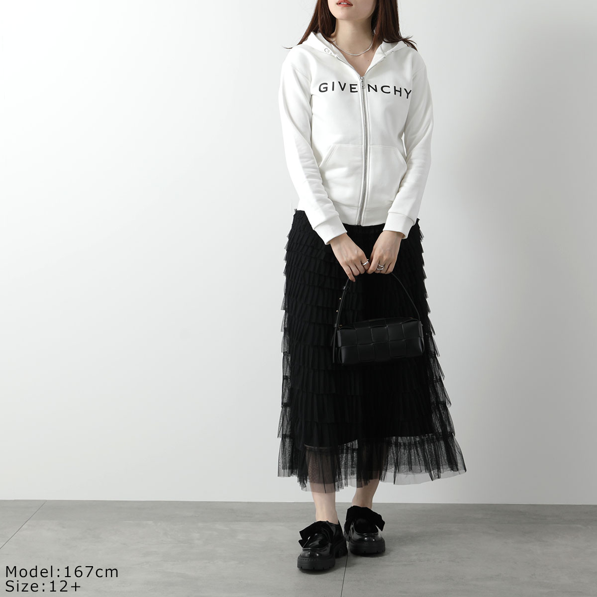 楽天市場】【最大2万円OFFクーポン対象・3/1限定】GIVENCHY KIDS