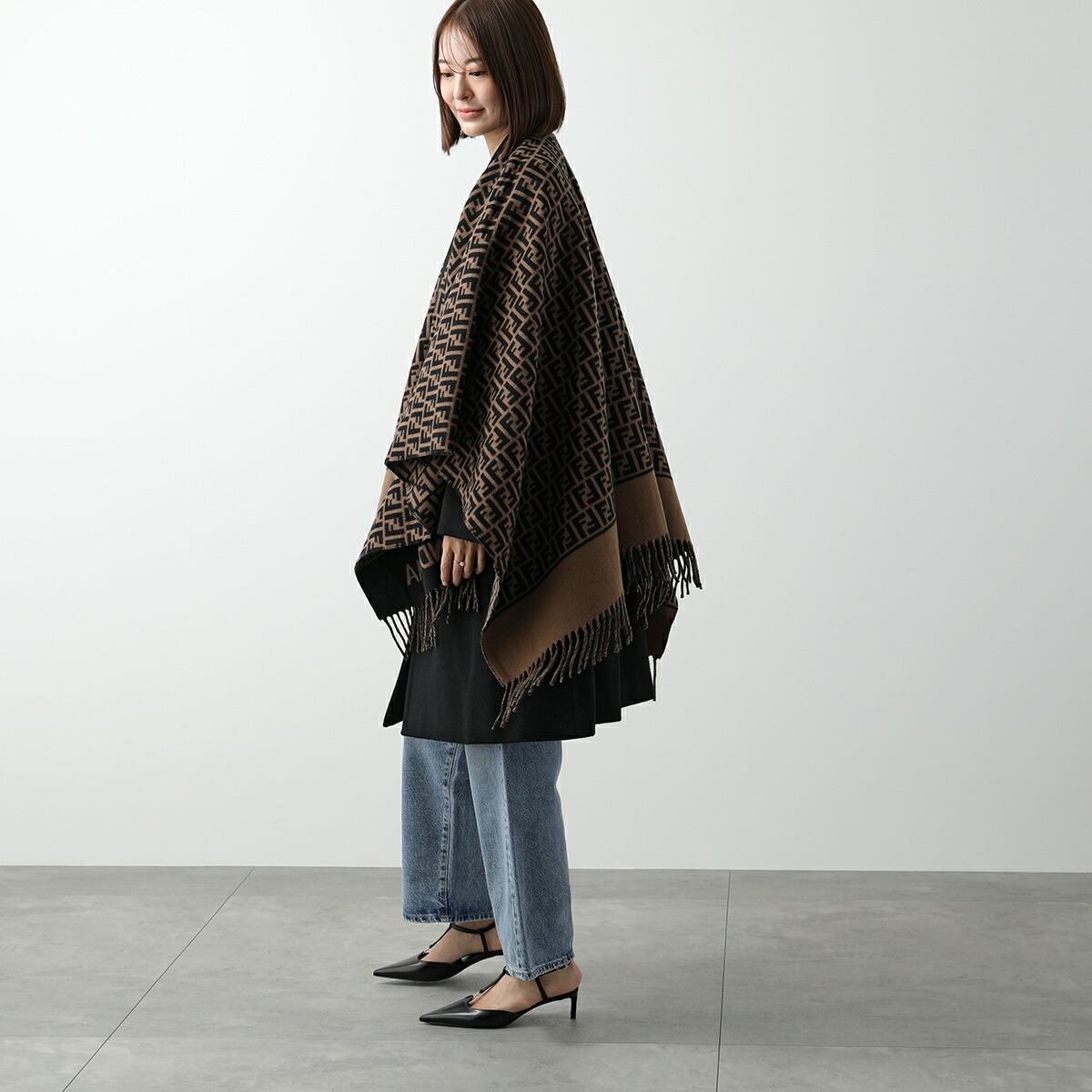 楽天市場】【最大2万円OFFクーポン対象・3/1限定】FENDI フェンディ