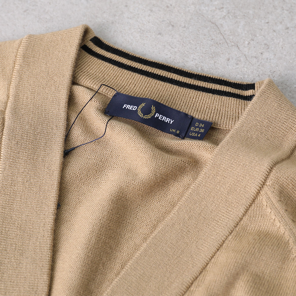 楽天市場】FRED PERRY フレッドペリー カーディガン V-NECK CARDIGAN