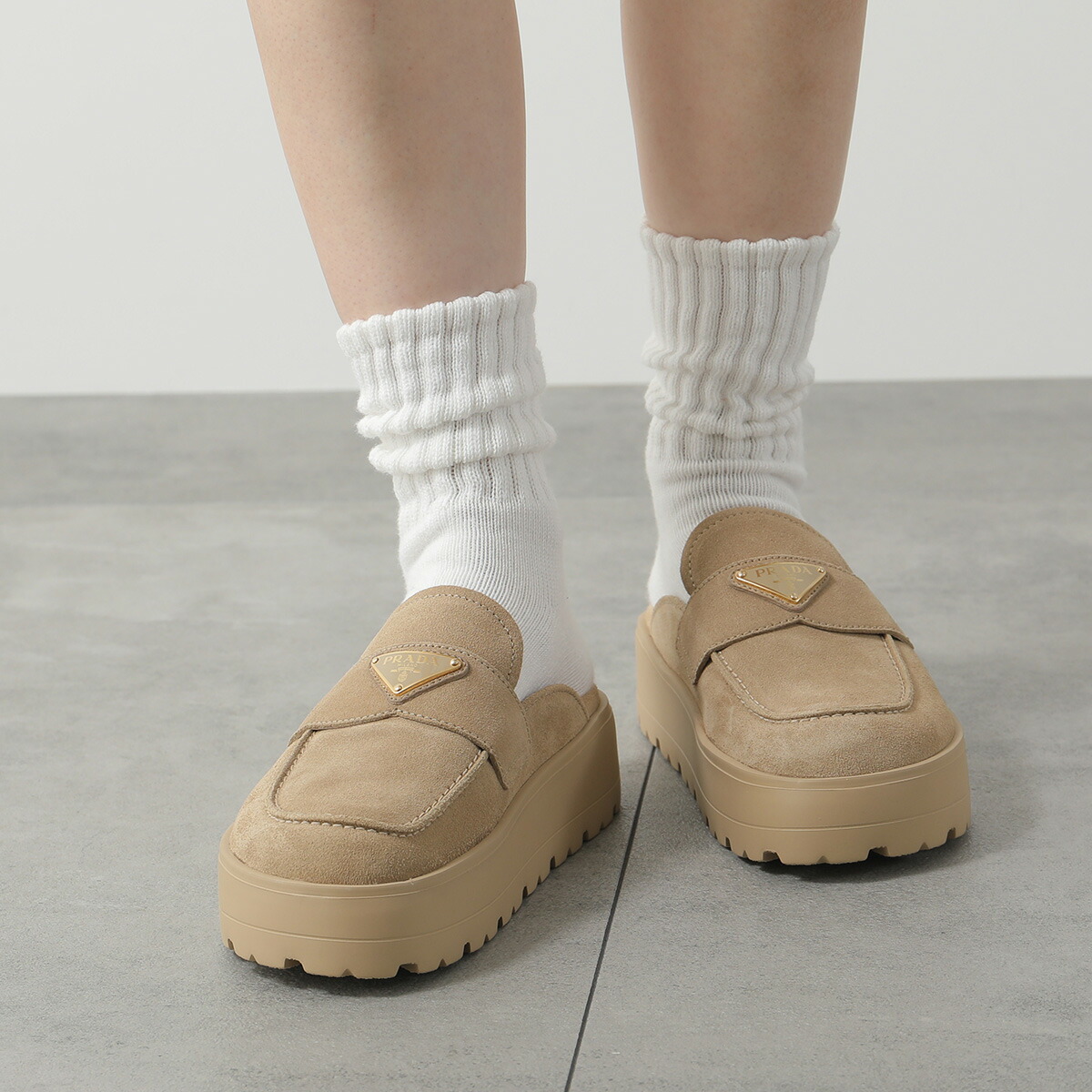 楽天市場】PRADA プラダ ミュール 1XZ778 054 レディース スエード