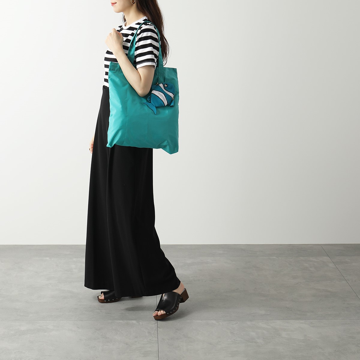 楽天市場】ANYA HINDMARCH アニヤハインドマーチ トートバッグ Charm