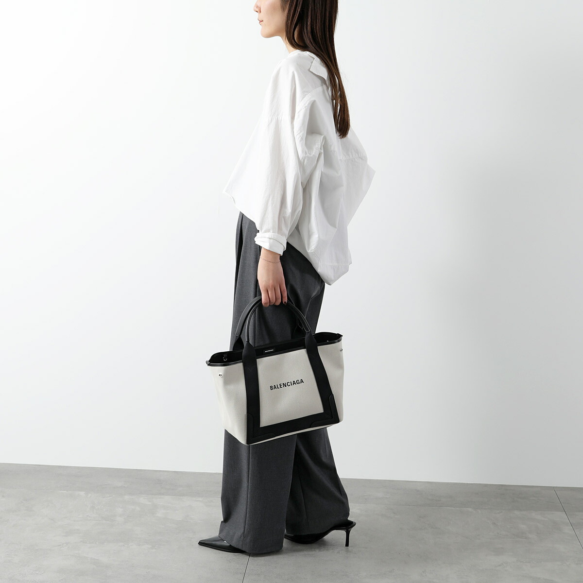 楽天市場】【最大2万円OFFクーポン対象・3/1限定】BALENCIAGA