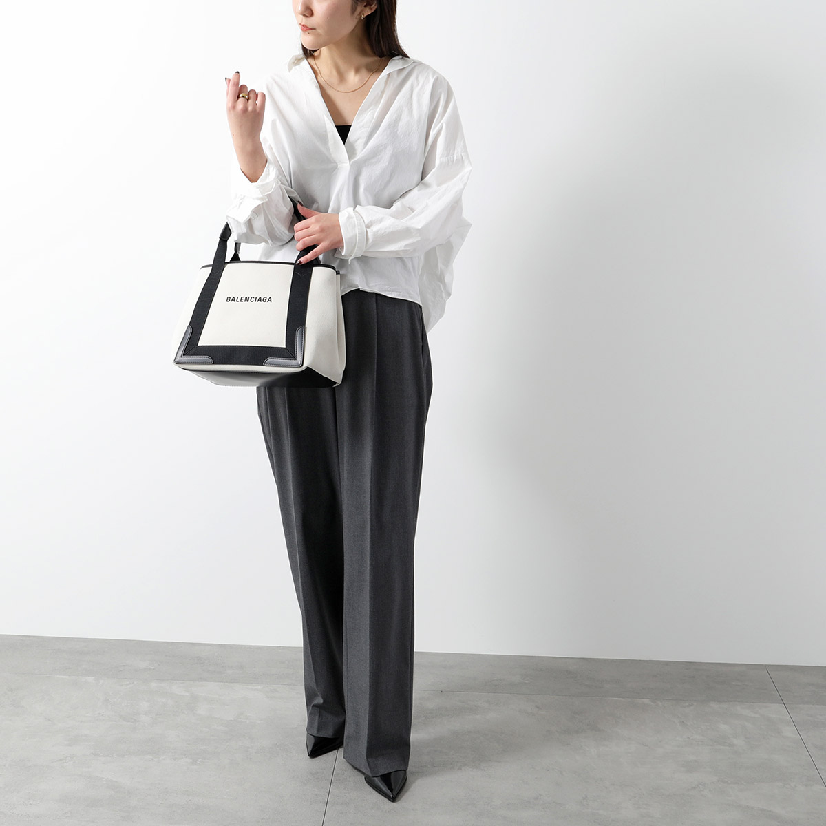 楽天市場】【最大2万円OFFクーポン対象・3/1限定】BALENCIAGA