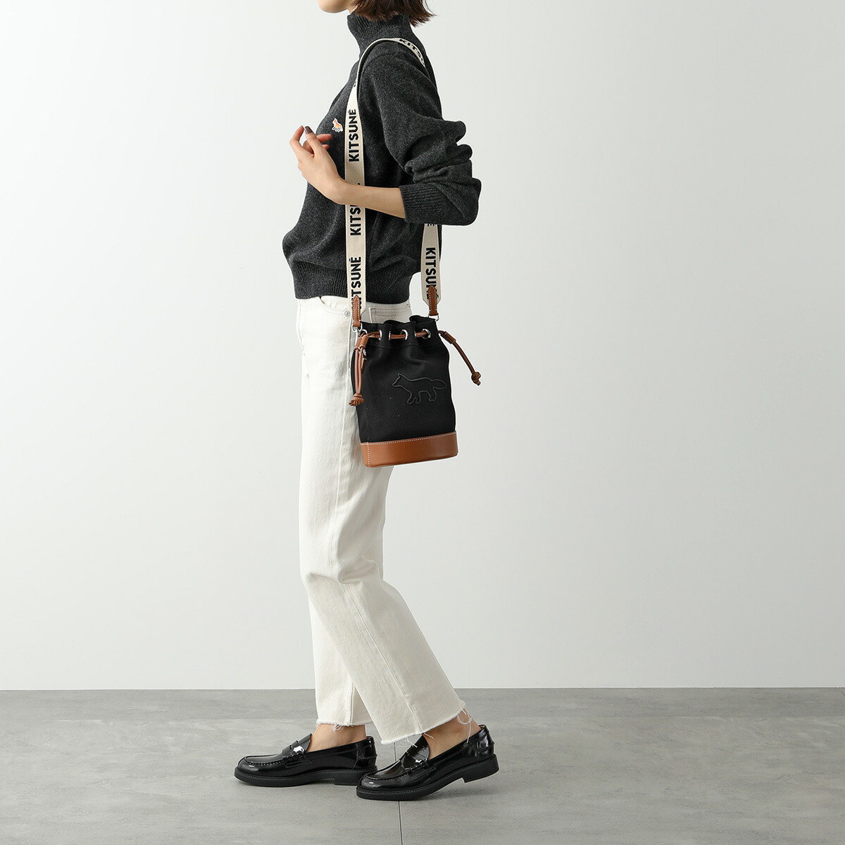 楽天市場】MAISON KITSUNE メゾンキツネ ショルダーバッグ CONTOUR FOX