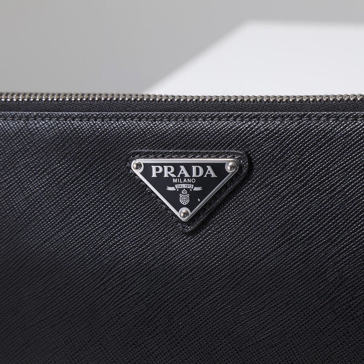 楽天市場】PRADA プラダ クラッチバッグ 2VF056 OOO 9Z2 メンズ