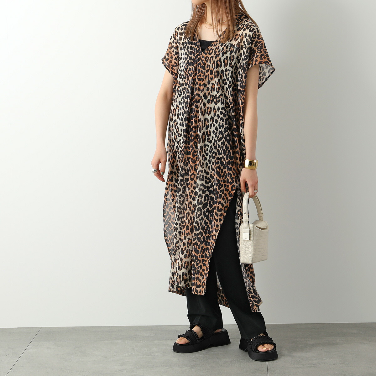 楽天市場】GANNI ガニー ワンピース Light Cotton Long Kaftan F6953