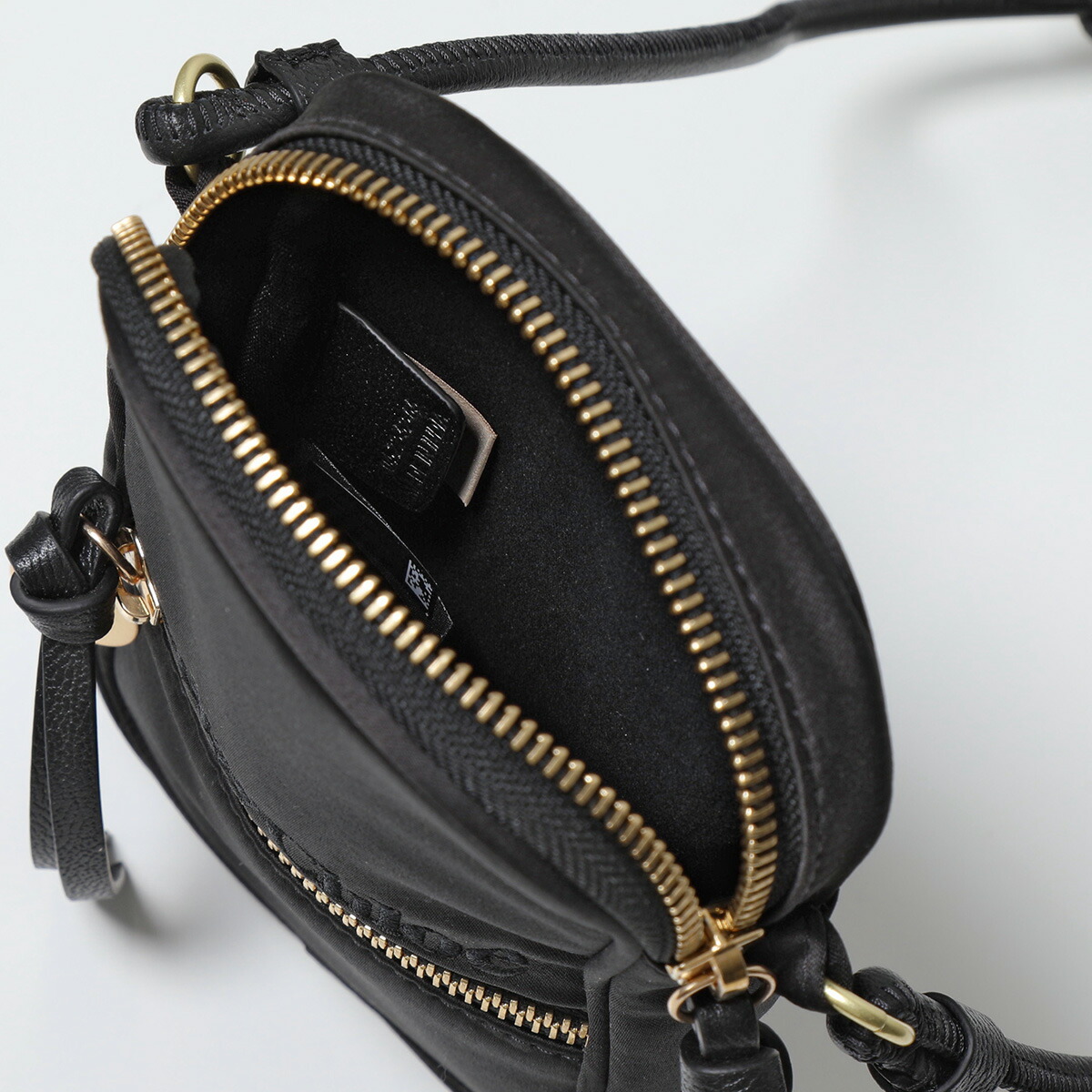 楽天市場】See By Chloe シーバイクロエ ショルダーバッグ ESSENTIAL