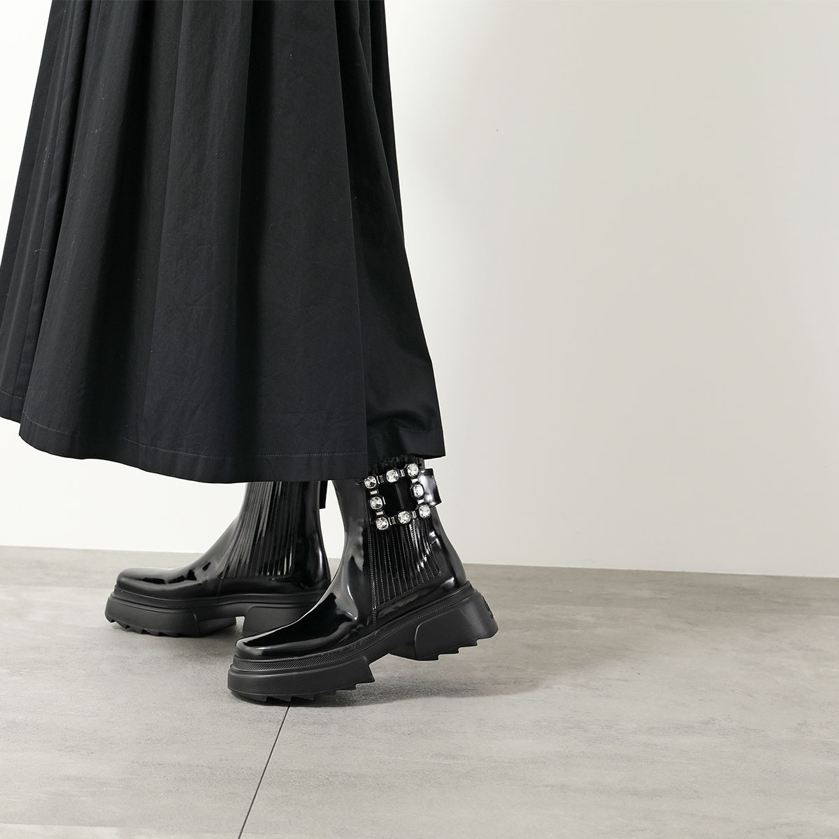 楽天市場】【最大2万円OFFクーポン対象・3/1限定】ROGER VIVIER ロジェ