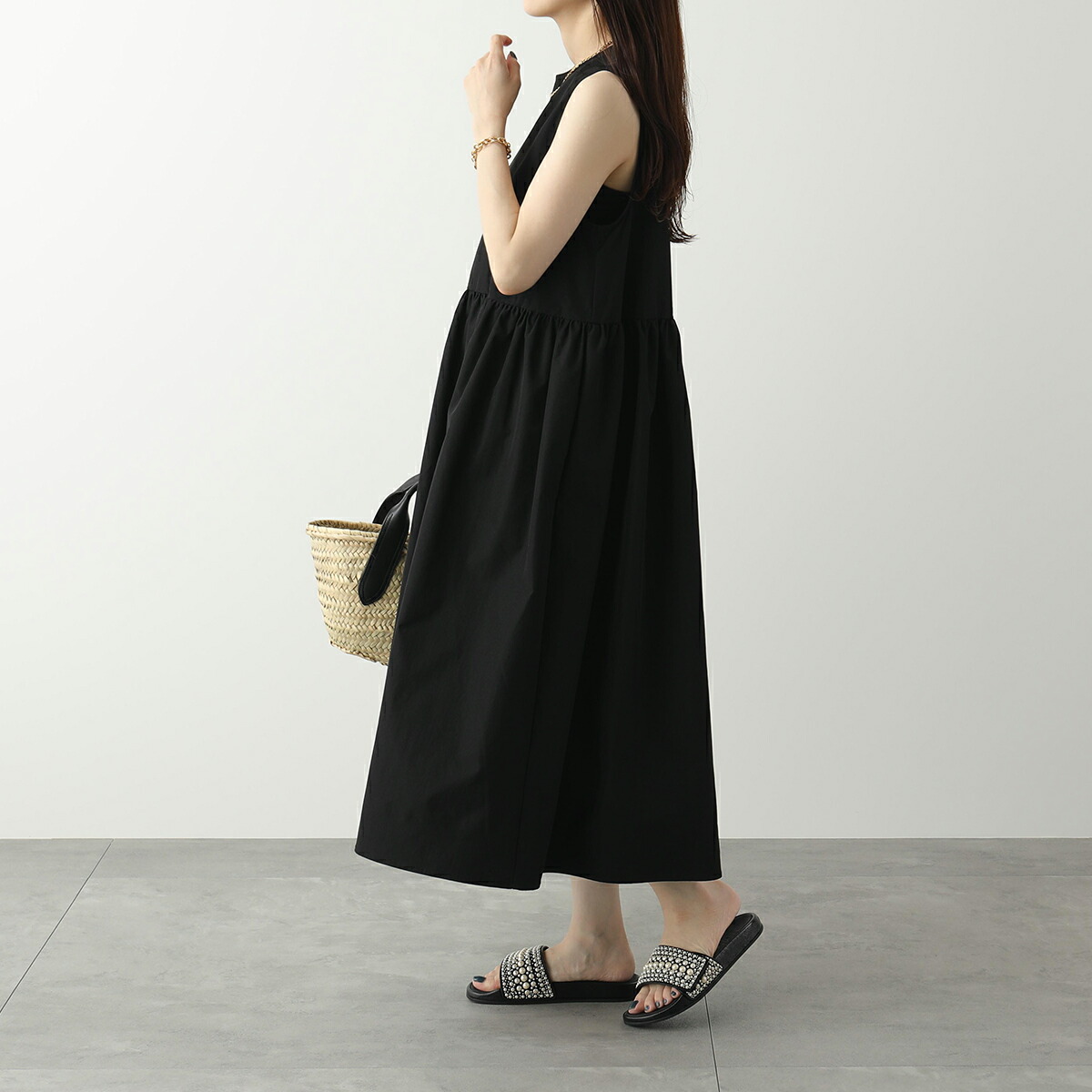 楽天市場】Jimmy Choo ジミーチュウ スライド サンダル FITZ/F ZWY