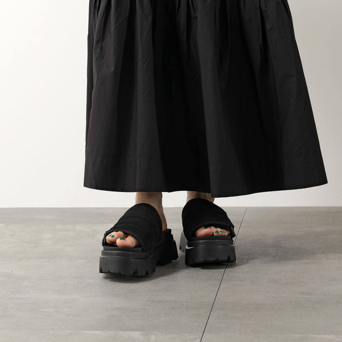 楽天市場】UGG アグ サンダル W CALLIE 1152697 レディース 厚底