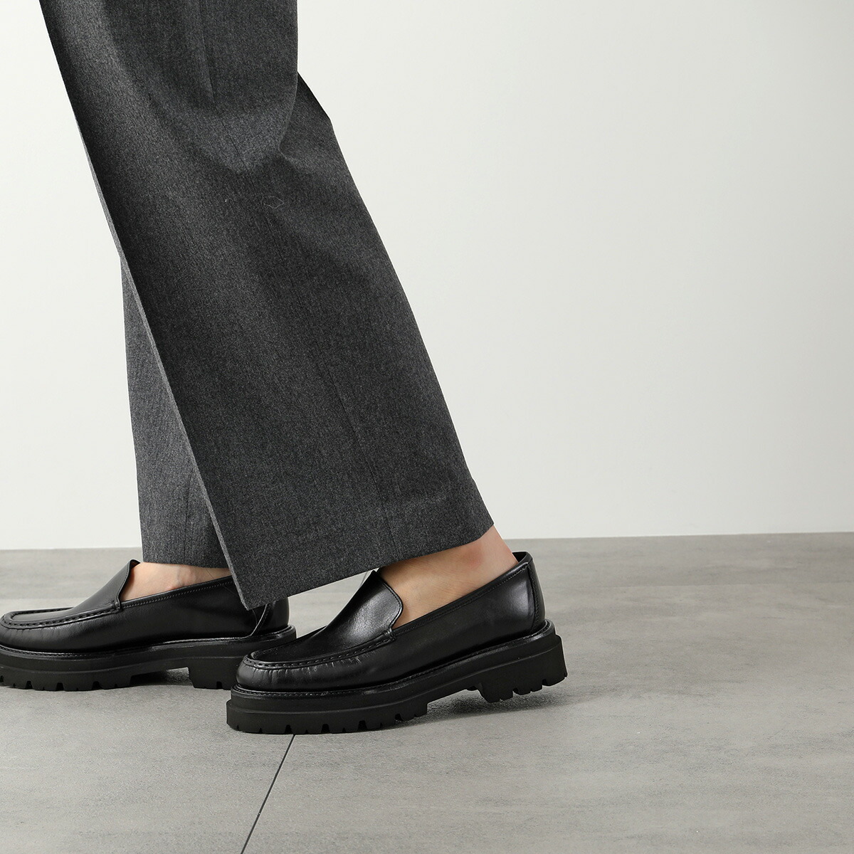 美品 パスクッチ 37 23.5 ローファー 厚底 ボリュームソール レザー 黒