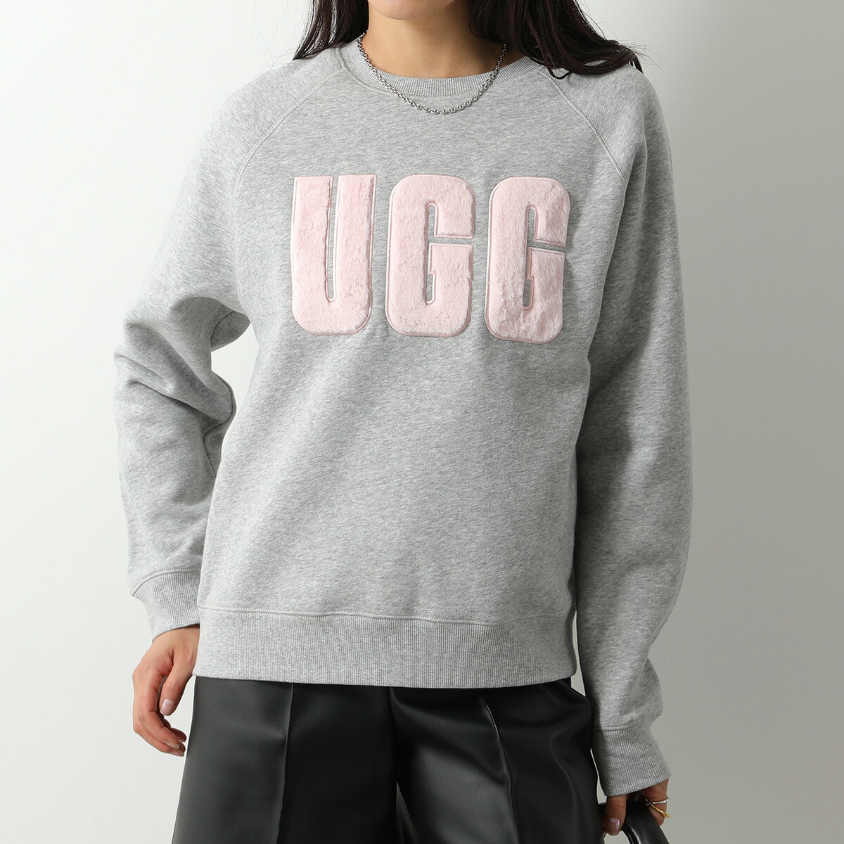 楽天市場】UGG アグ トレーナー Madeline Fuzzy Logo Crewneck