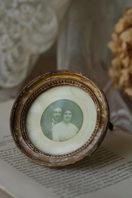 楽天市場】フランス アンティーク 枯れた風合いの小さなフォトフレーム