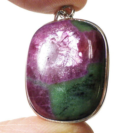 楽天市場】ルビーインゾイサイト ペンダントトップ インド産 天然石
