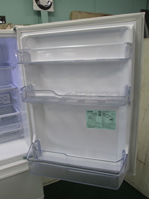 楽天市場】2022年 三菱 330L 3ドア 冷凍冷蔵庫 MR-C33H-W (0609BH)7CY