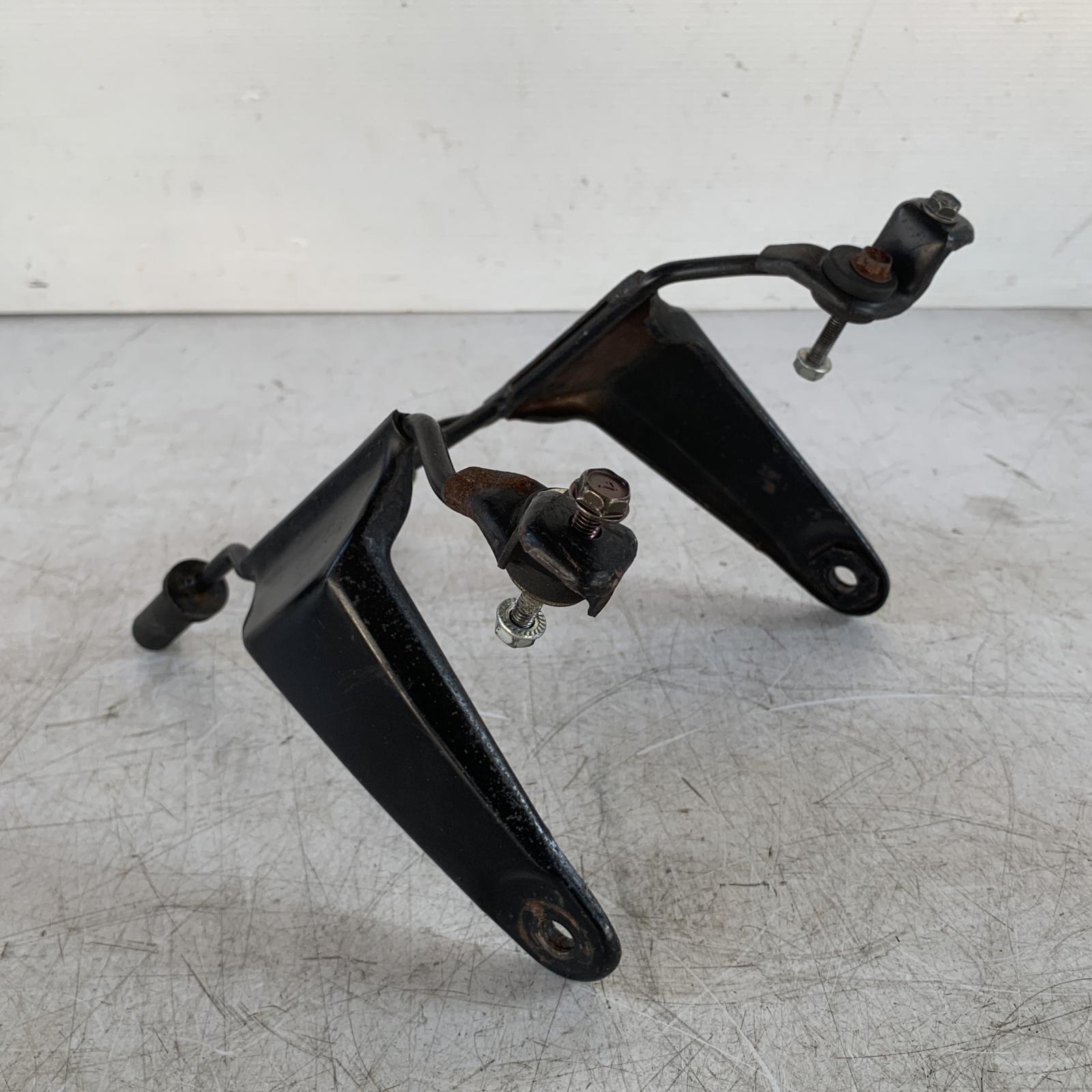 楽天市場】HONDA ホンダ CB750F ヘッドライトステー RC04【中古