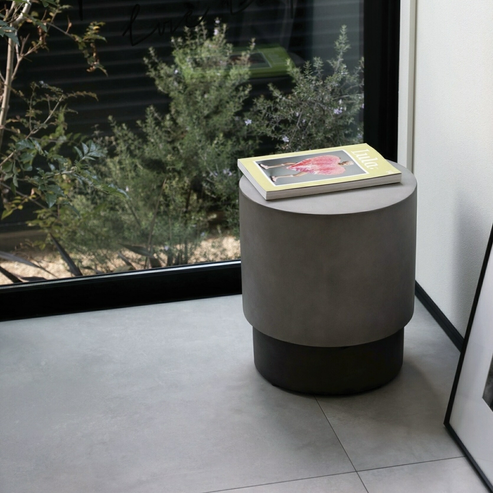 楽天市場】【グラオ サイドテーブル】インテリア 家具 べトン モダン