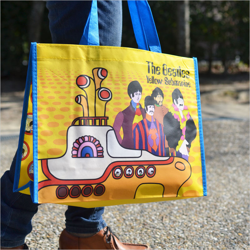 楽天市場】ビートルズ イエローサブマリン ラージエコバッグ The