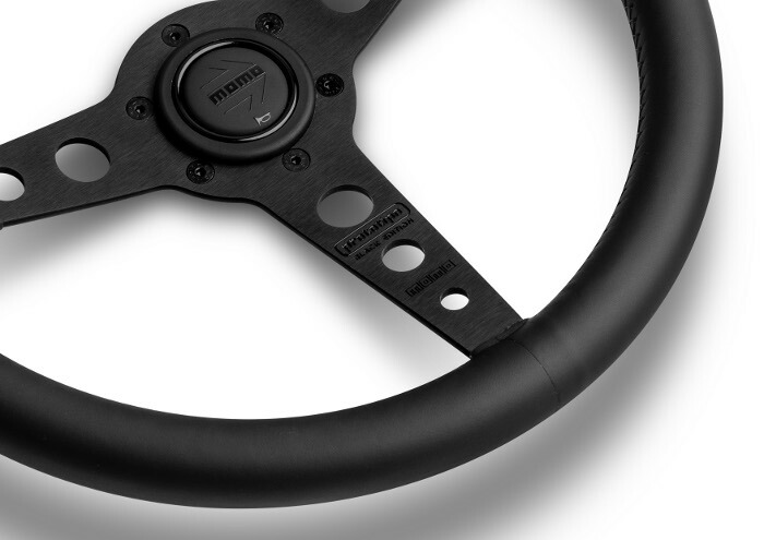 楽天市場】正規品 MOMO モモ ステアリング Prototipo Black Edition