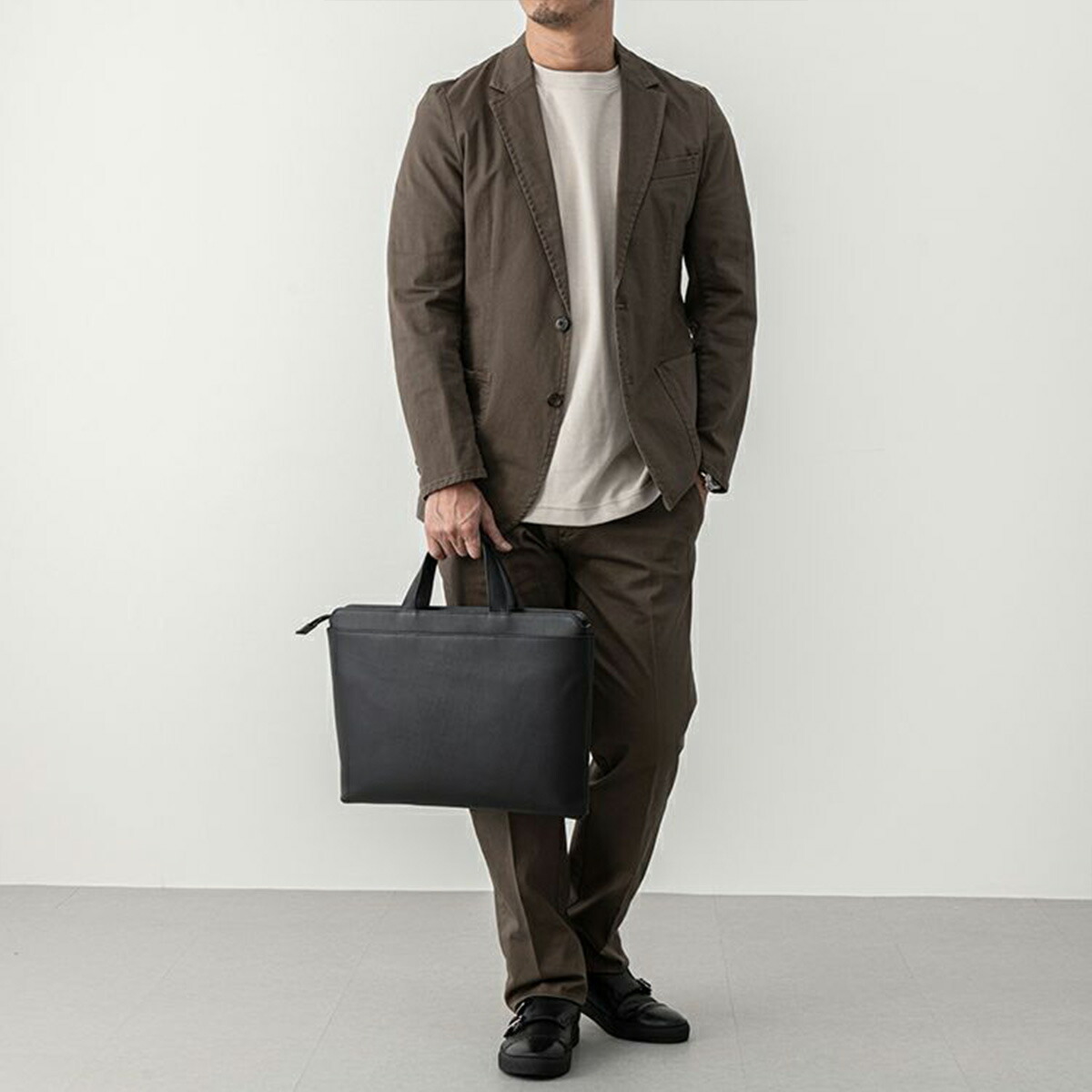 楽天市場】【RENEWAL】薄マチブリーフA4 オープンポケット TRION